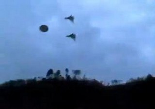 美国空军追击ufo飞碟