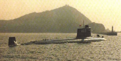091级潜艇驶入钓鱼岛海域