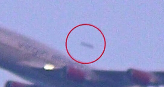 纽约肯尼迪机场惊现UFO【组图】